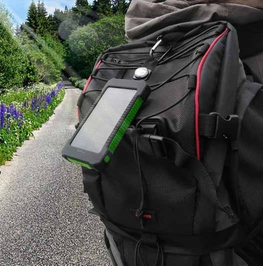 Solcells-Powerbank 20 000 mAh – Vattentålig & Robust (Svart)